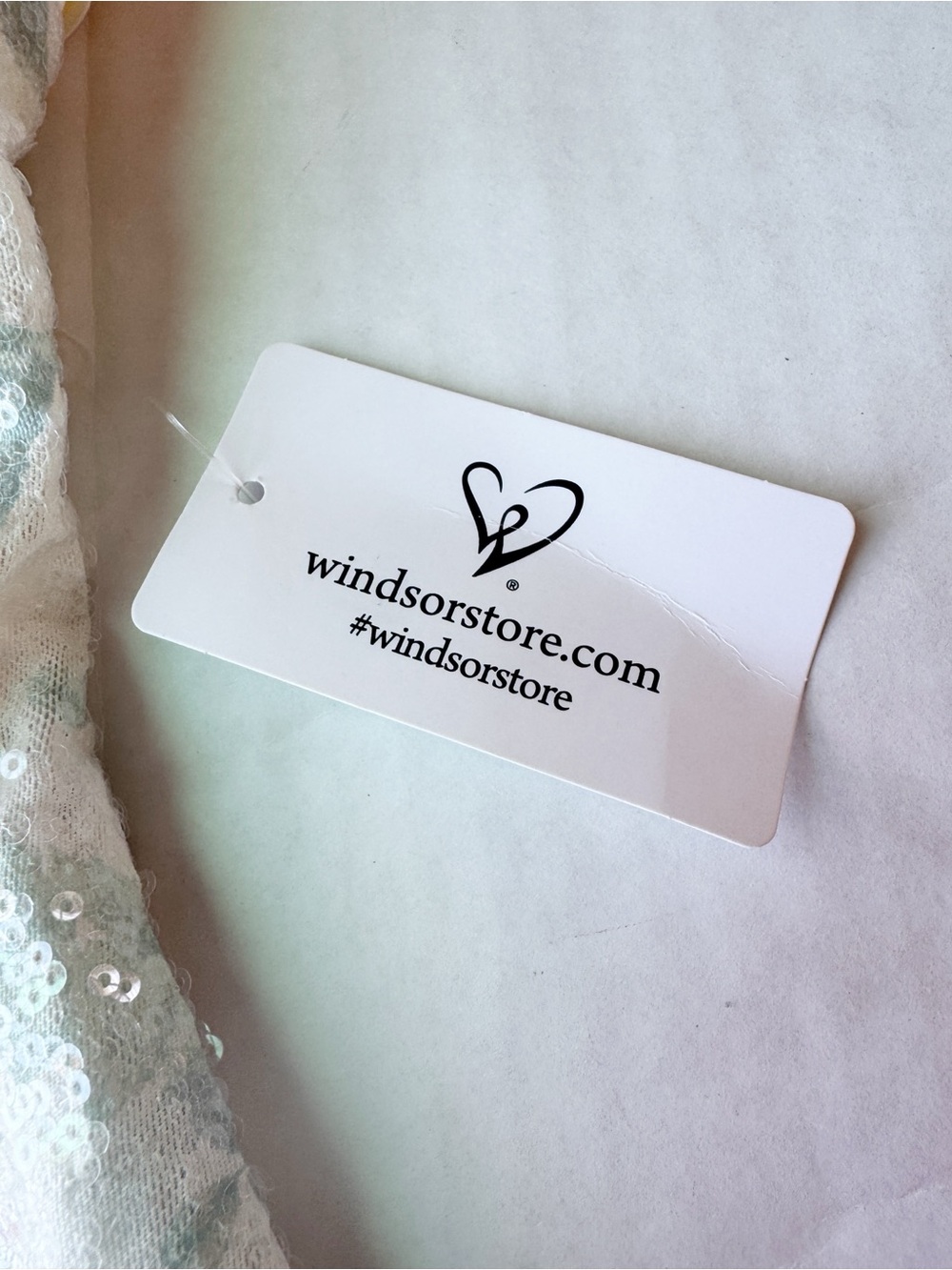 Windsor New Krissy Floral Sequin Mini Dress in White Sequin Print Size S NWT - Picture 14 of 16